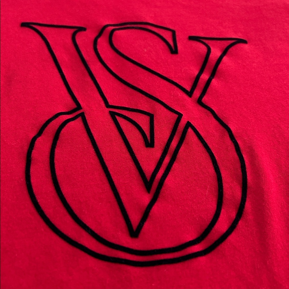 Victoria's Secret Red PJ Top Set - Picture 5 of 13